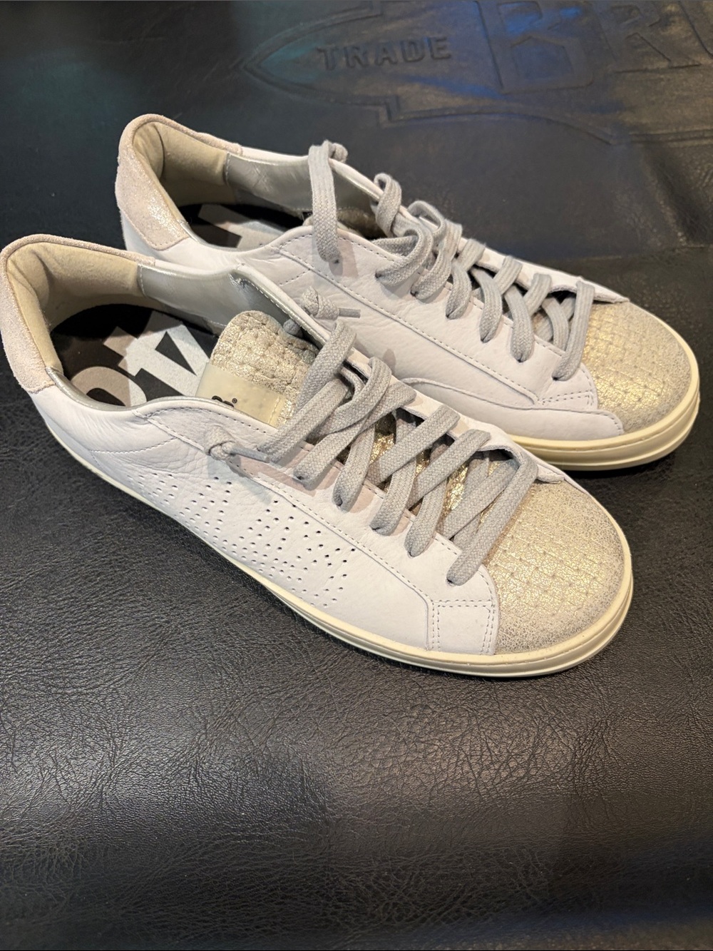 P448 Women’s Sneakers Size 38 White/Brushed Gold Toe